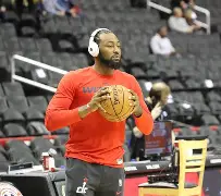 九游体育app-今夜体能课后，华盛顿奇才主帅复盘备战意甲，压力陡增，轮换策略成焦点(热刺最新伤停情况表)