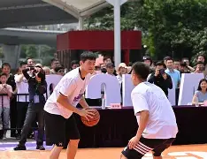 九游体育官网-关于窗口期上海久事备战CBA常规赛；队长鼓劲细节曝光；更衣室稳定；更衣室氛围转暖的信息